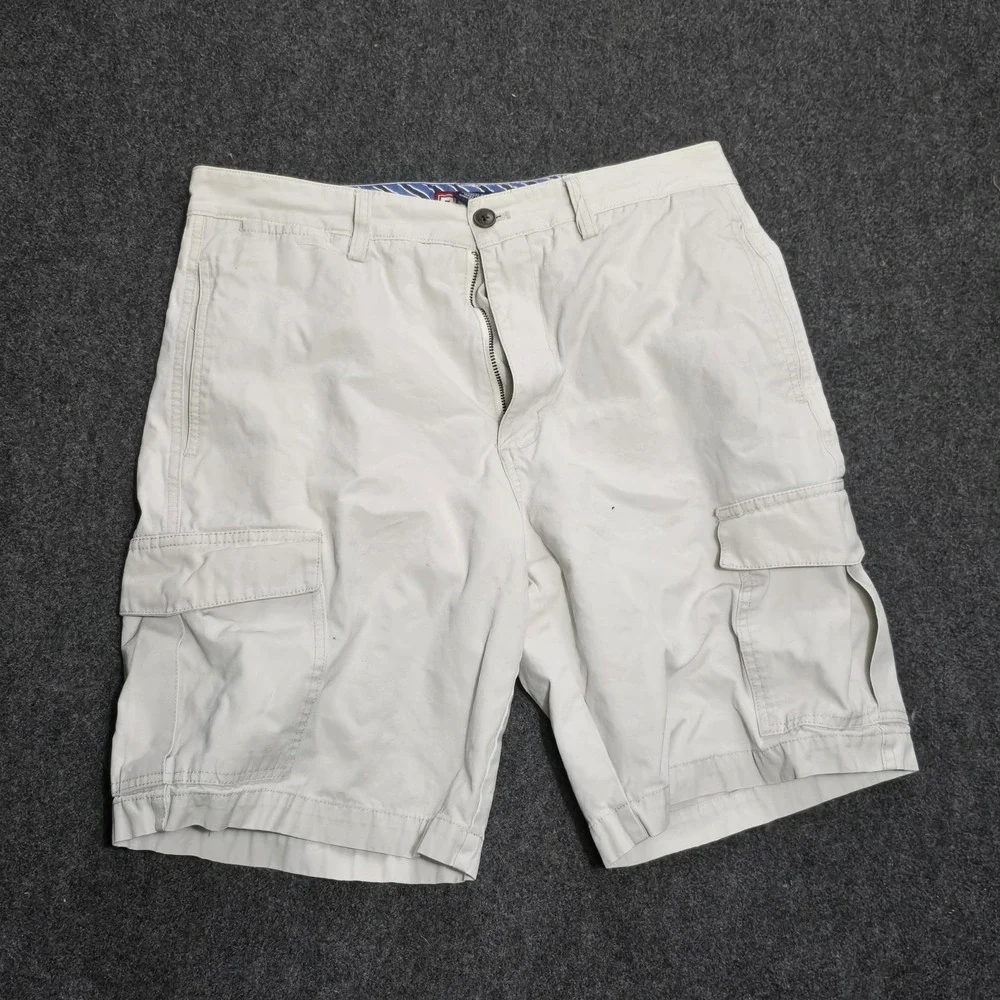 Men's CHAPS Casual Flat Front 100% Cotton Shorts Hampton Khaki Size 32